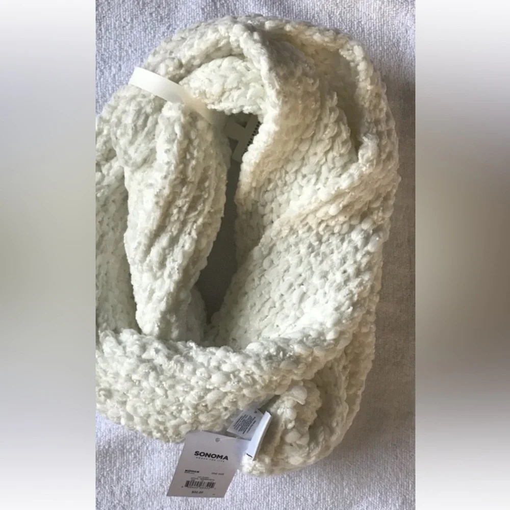 NWT Cozy Winter Hat
